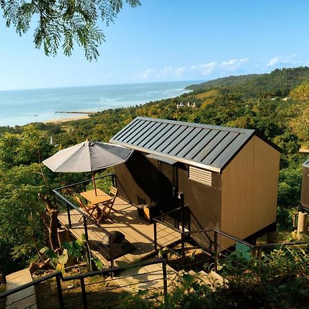 Bobocabin Umarato, Sumba Waikabubak 外观 照片