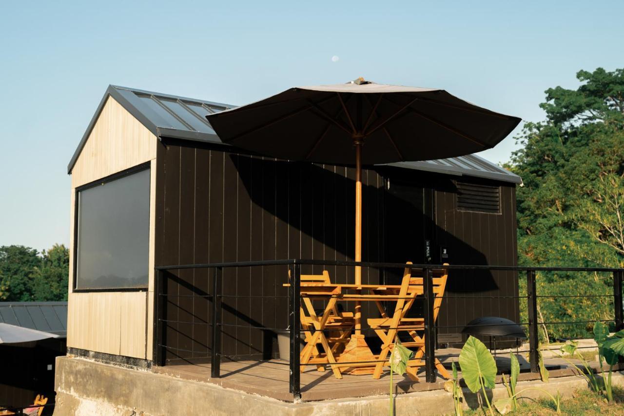 Bobocabin Umarato, Sumba Waikabubak 外观 照片